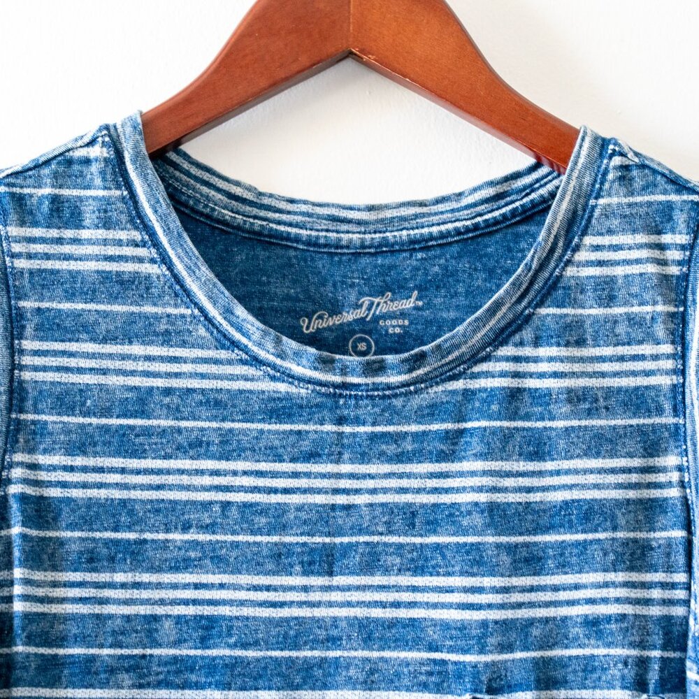 Universal Thread Striped Pocket Tank - Picture 3 of 4